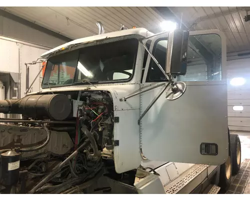 Cab Freightliner FLD120 Vander Haags Inc Sf