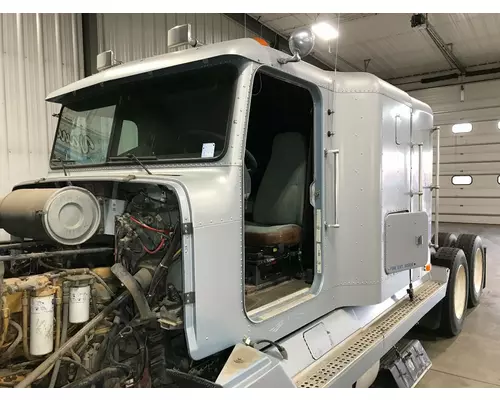 Cab Freightliner FLD120 Vander Haags Inc Sf