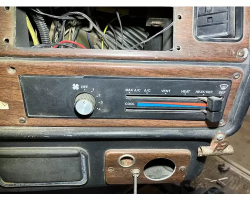 Interior Parts, Misc. Freightliner FLD120 Vander Haags Inc Sf