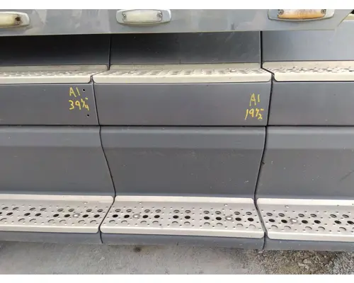 Side Fairing FREIGHTLINER FLD120 LKQ Thompson Motors - Wykoff