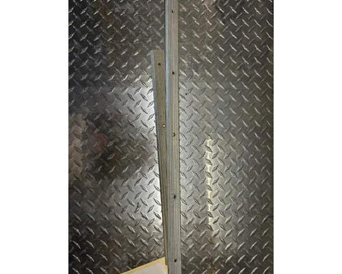 Cab FREIGHTLINER FLD120 Hatch Trucking &amp; Salvage Parts LLC