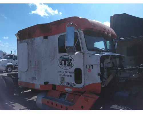 Cab FREIGHTLINER FLD120 LKQ Heavy Truck - Tampa