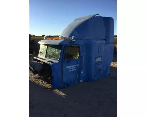 Cab FREIGHTLINER FLD120 LKQ Evans Heavy Truck Parts