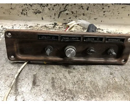 Dash Assembly Freightliner FLD120 Vander Haags Inc Cb