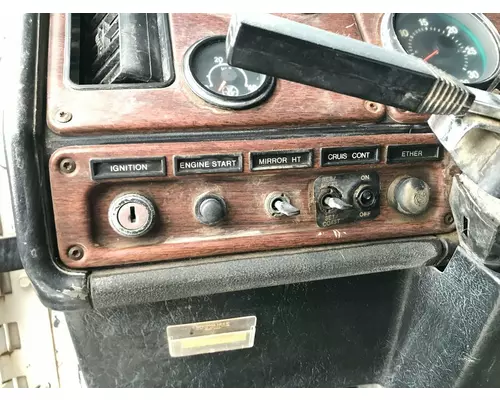 Dash Assembly Freightliner FLD120 Vander Haags Inc Cb
