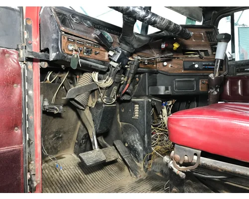 Dash Assembly Freightliner FLD120 Vander Haags Inc CB