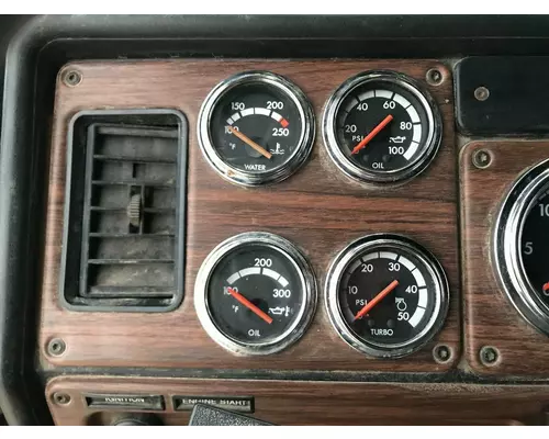 Dash Assembly Freightliner FLD120 Vander Haags Inc Cb
