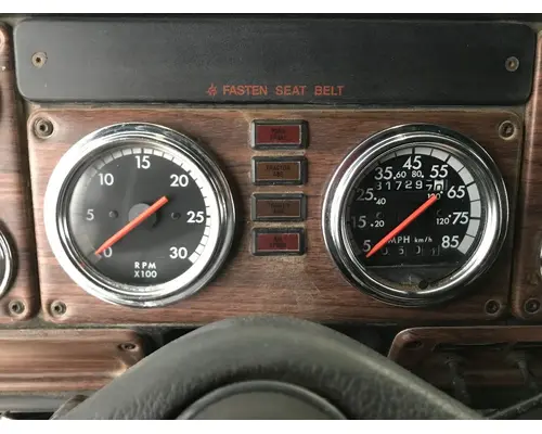 Dash Assembly Freightliner FLD120 Vander Haags Inc Cb