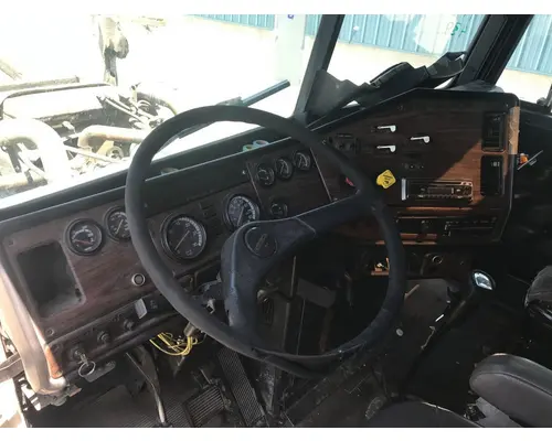 Dash Assembly Freightliner FLD120 Vander Haags Inc Kc