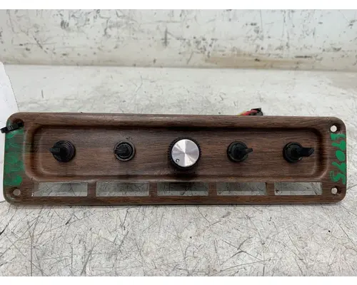 Dash / Console Switch FREIGHTLINER FLD120 Frontier Truck Parts