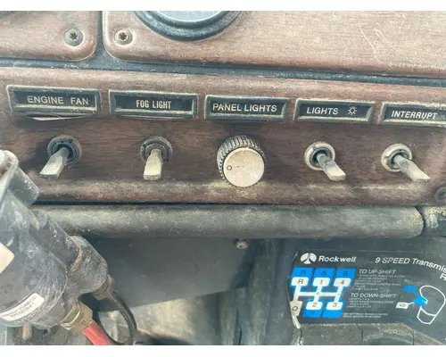 Dash / Console Switch Freightliner FLD120 Vander Haags Inc Col