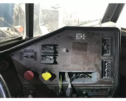 Dash Panel Freightliner FLD120 Vander Haags Inc Cb