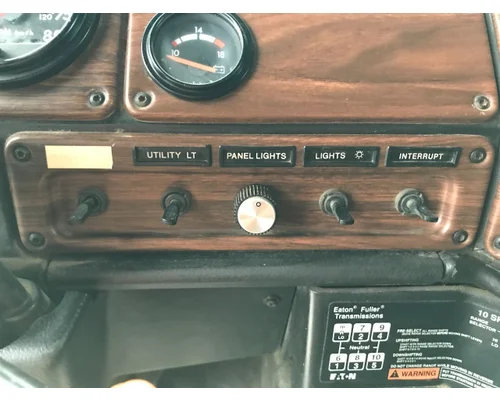 Dash Panel Freightliner FLD120 Vander Haags Inc CB