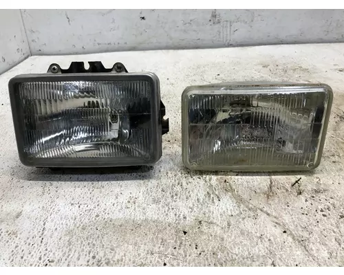 Headlamp Assembly Freightliner FLD120 Vander Haags Inc Sp