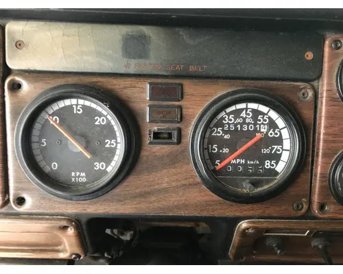 Instrument Cluster Freightliner FLD120 Vander Haags Inc WM