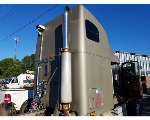Muffler FREIGHTLINER FLD120 B &amp; W  Truck Center