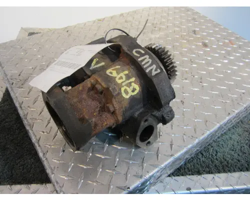 Oil Pump FREIGHTLINER FLD120 Valley Truck - Grand Rapids