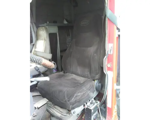 Seat, Front FREIGHTLINER FLD120 LKQ Geiger Truck Parts