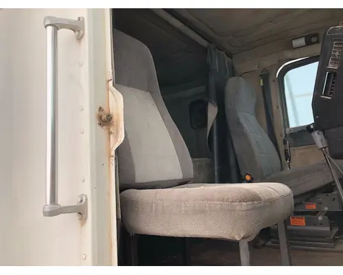 Seat, Front Freightliner FLD120 Vander Haags Inc Cb