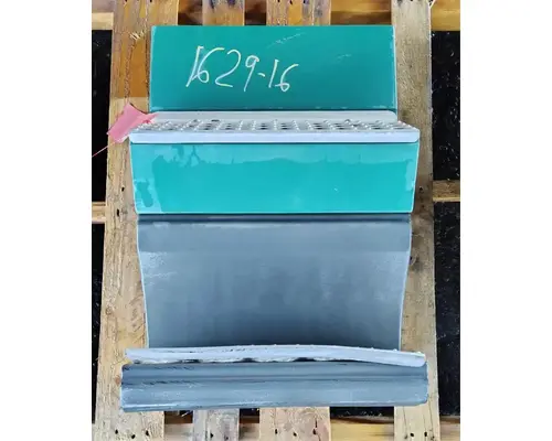 Side Fairing FREIGHTLINER FLD120 Geco - Fresno