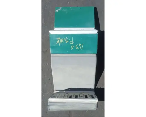 Side Fairing FREIGHTLINER FLD120 Geco - Fresno