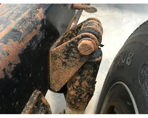 Suspension Freightliner FLD120 Vander Haags Inc Cb