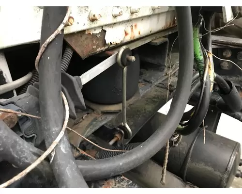 Suspension Freightliner FLD120 Vander Haags Inc Cb