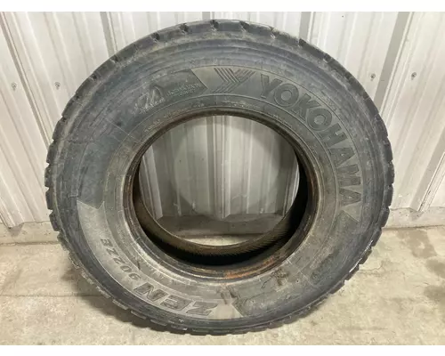 Tires Freightliner FLD120 Vander Haags Inc Sf