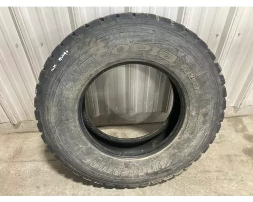 Tires Freightliner FLD120 Vander Haags Inc Sf
