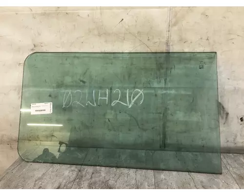 Windshield Glass Freightliner FLD120 Vander Haags Inc Cb