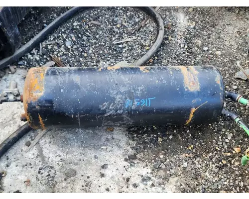 Air Tank Freightliner FLD120SD Complete Recycling Group LLC