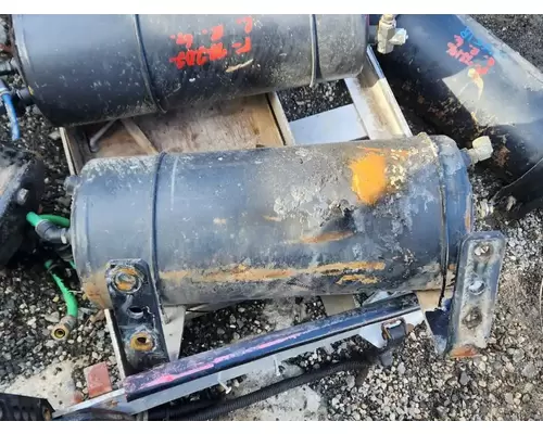 Air Tank Freightliner FLD120SD Complete Recycling Group LLC