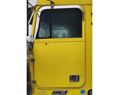 Door Assembly, Front Freightliner FLD132 XL CLASSIC Complete Recycling Group LLC