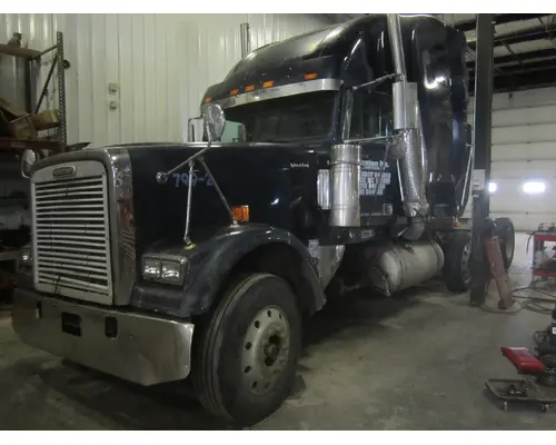 Radiator FREIGHTLINER FLD132CLASSIC Lund Truck Parts