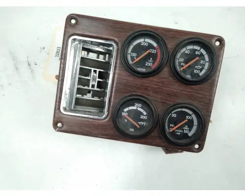 Dash / Console Switch FREIGHTLINER FLD Hagerman Inc.
