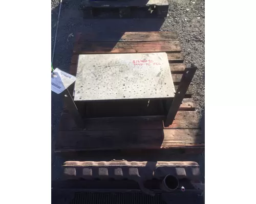 Battery Box FREIGHTLINER FLL LKQ KC Truck Parts - Inland Empire