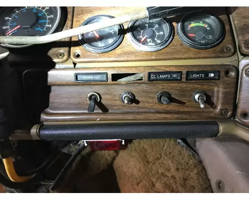 Dash Panel Freightliner FLT Vander Haags Inc Cb