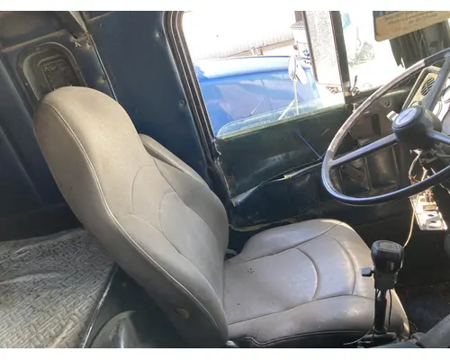 Seat, Front Freightliner FLT Vander Haags Inc Sp