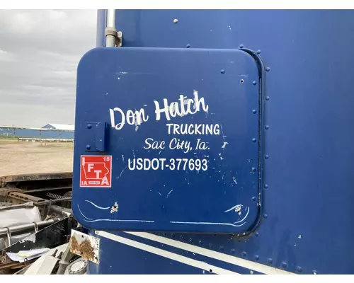 Sleeper Freightliner FLT Vander Haags Inc Sp