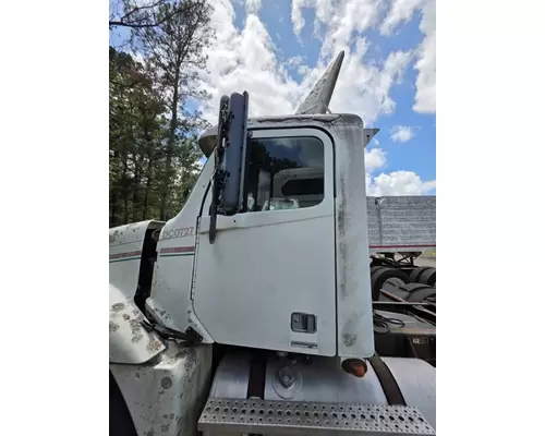 Door Assembly, Front Freightliner FREIGHTLINER Bobby Johnson Equipment Co., Inc.