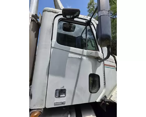 Door Assembly, Front Freightliner FREIGHTLINER Bobby Johnson Equipment Co., Inc.