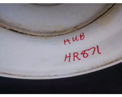 Hub FREIGHTLINER HR871 Crest Truck Parts