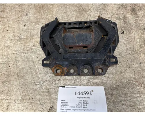 Engine Mounts FREIGHTLINER LOR J26185 28 West Side Truck Parts