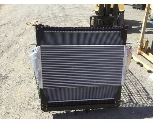 Radiator FREIGHTLINER M-2  Hagerman Inc.