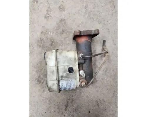 Freightliner M-2 Brake Master Cylinder