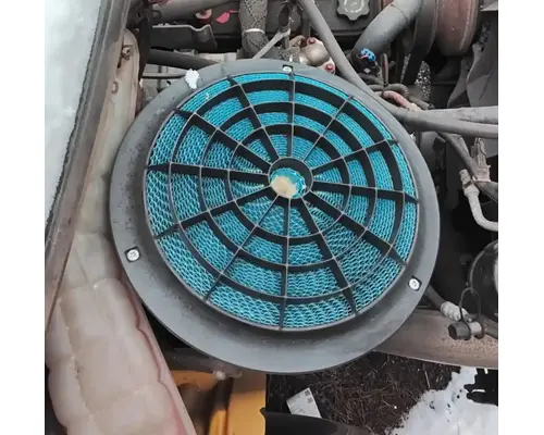 Freightliner M2 106 Heavy Duty Air Cleaner