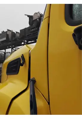 Freightliner M2 106 Heavy Duty Cowl