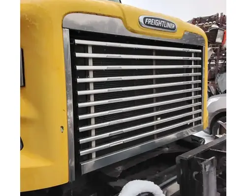Freightliner M2 106 Heavy Duty Grille