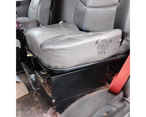 Freightliner M2 106 Heavy Duty Seat, Front