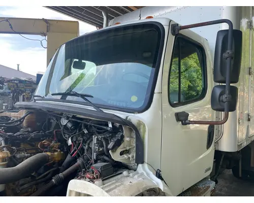 Cab FREIGHTLINER M2 106 Medium Duty Camerota Truck Parts